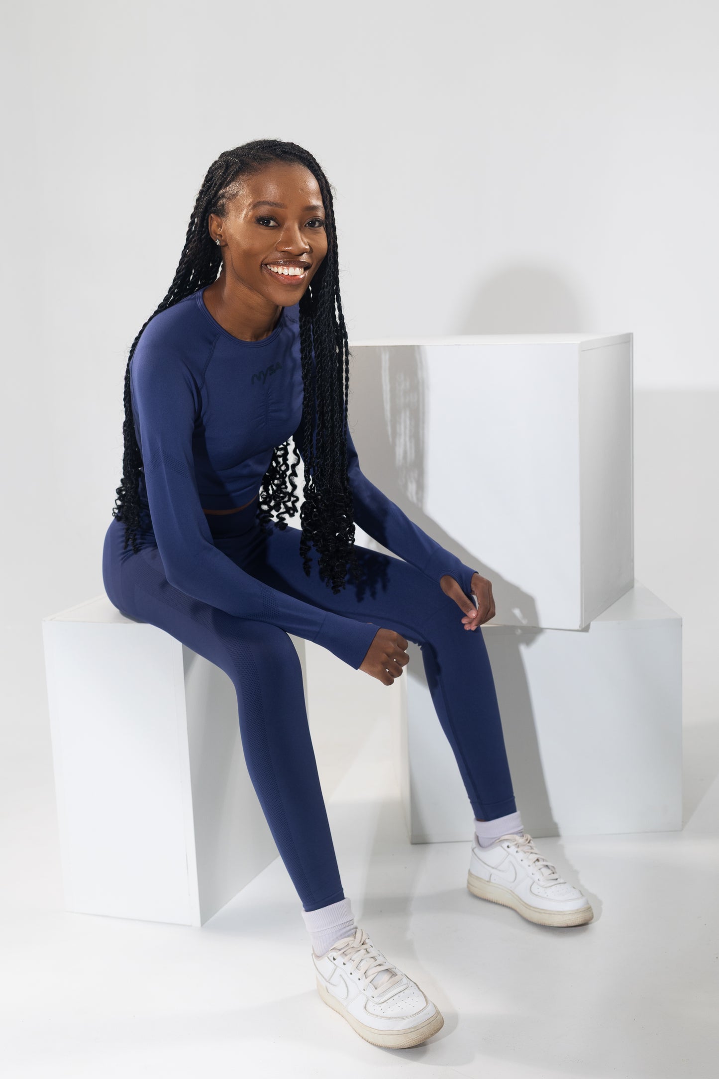 ScrunchLift Crop Long Tee - Navy